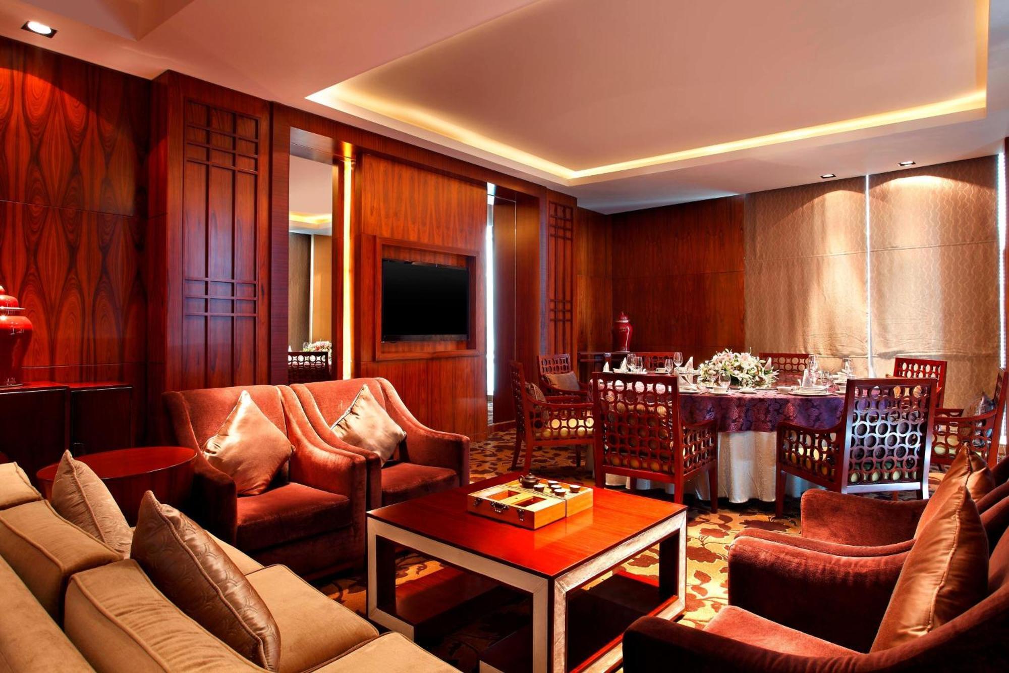 Sheraton Jinzhou Hotel Exteriör bild